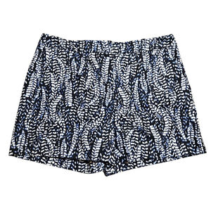 White House Black Market Size 6 Black White Blue Feather Print Chino Shorts